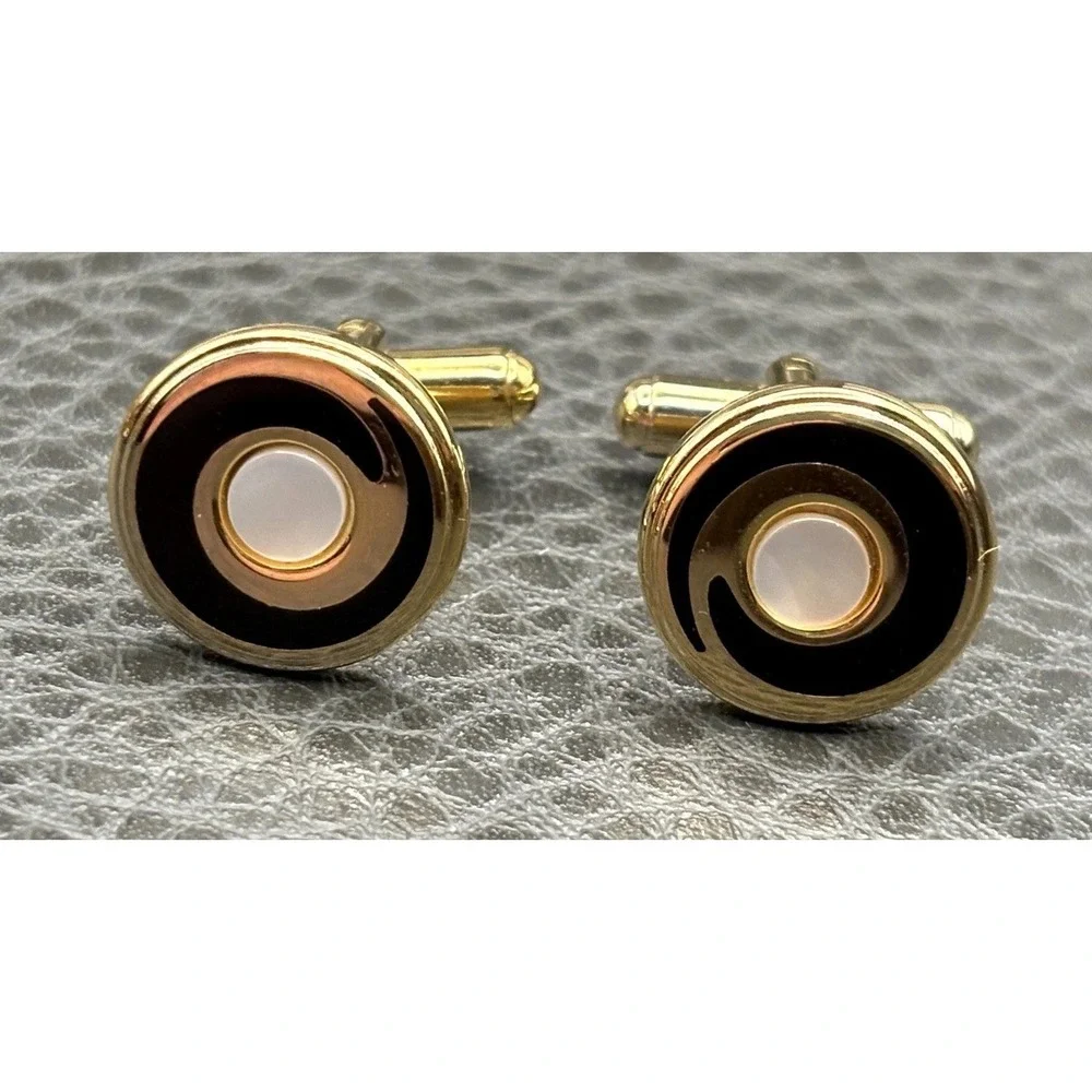 Vintage Mother of Pearl Black Enamel Swirl Round Cufflinks Gold Tone